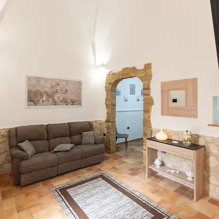 Casa Claudio E Maria Grazia * Parabita