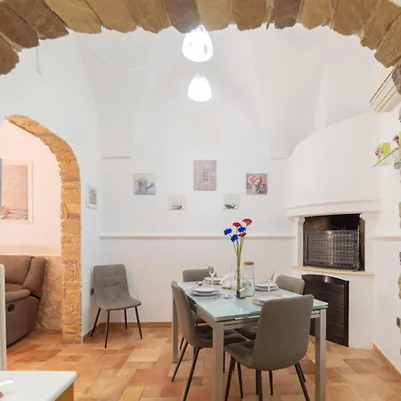 Holiday home Claudio E Maria Grazia *